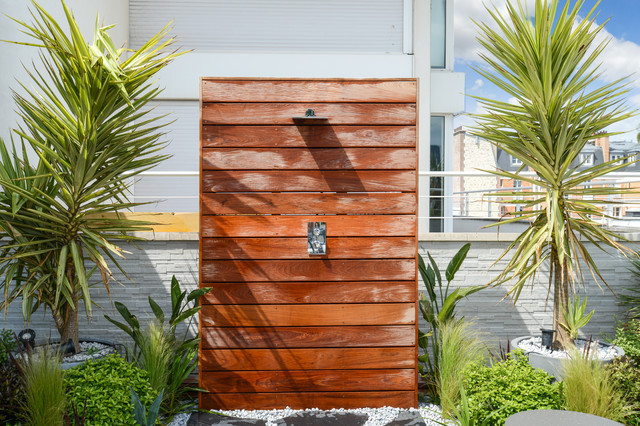 Douche d'ext&eacute;rieur modern-deck