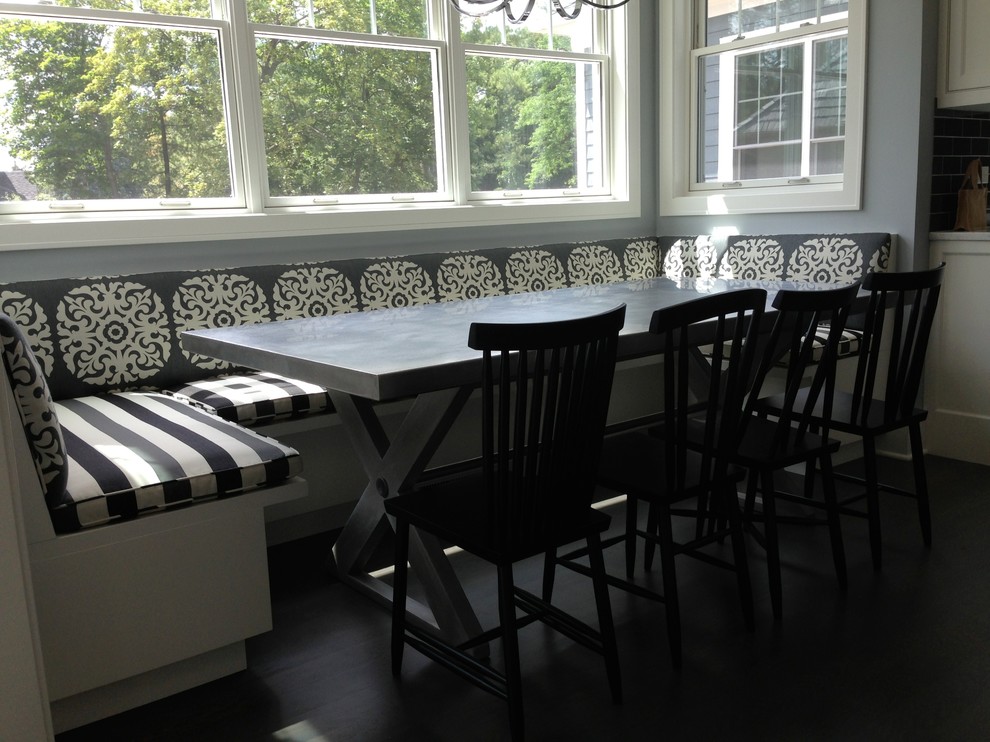 Inspiration for a transitional kitchen remodel in Chicago