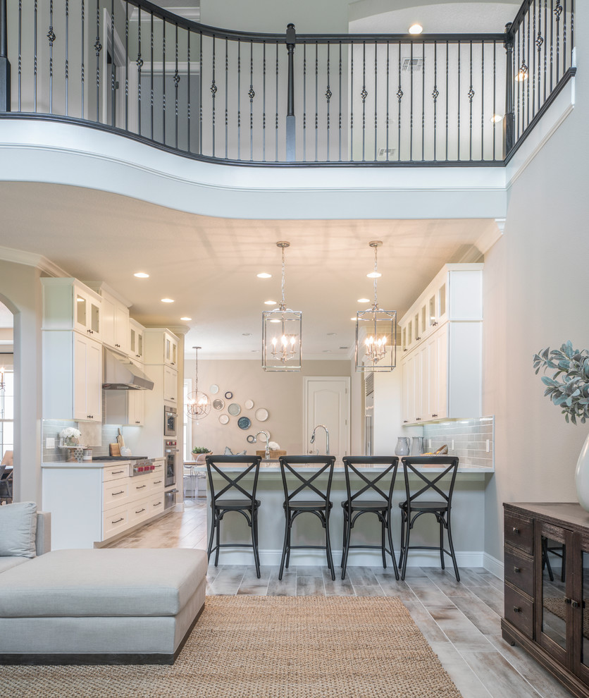 Home design - transitional home design idea