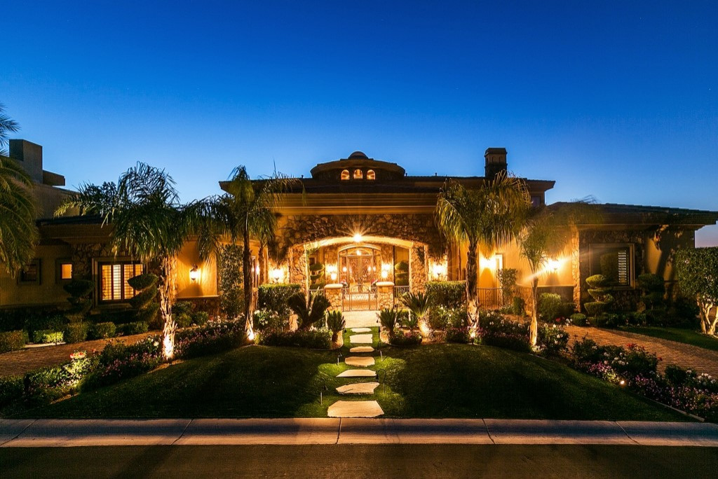 Simon Residence