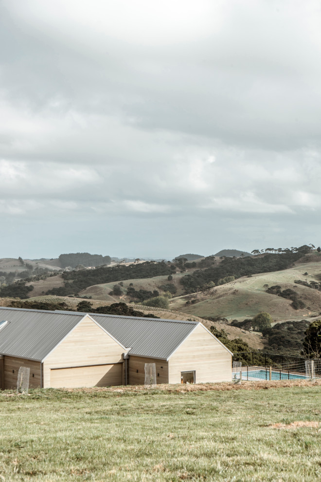 Photo of a country exterior in Auckland.