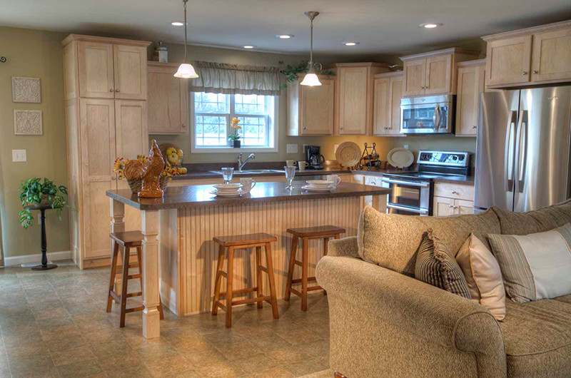 Inspiration for a transitional kitchen remodel in Baltimore