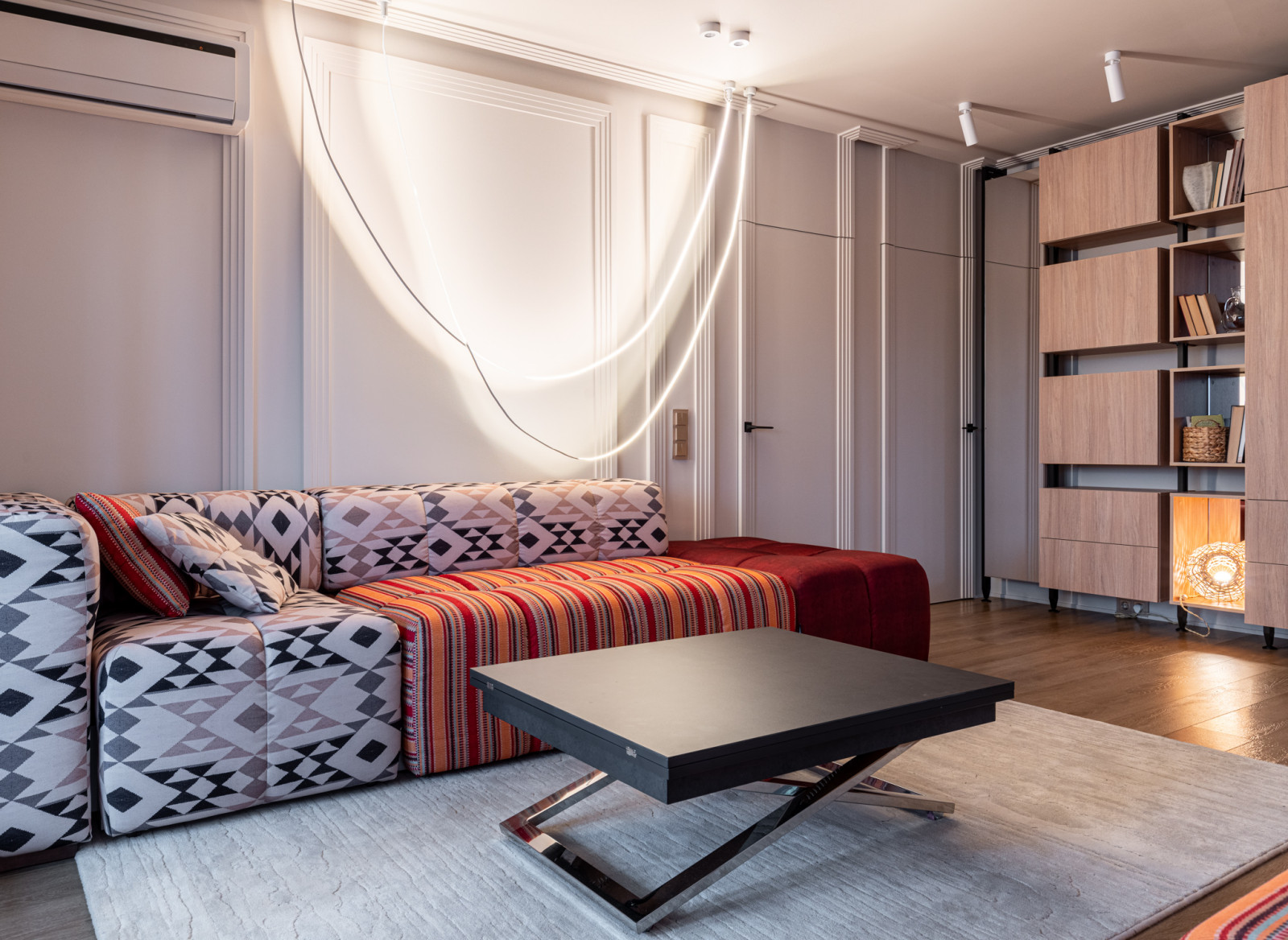 "Квартирный вопрос", Гостиная