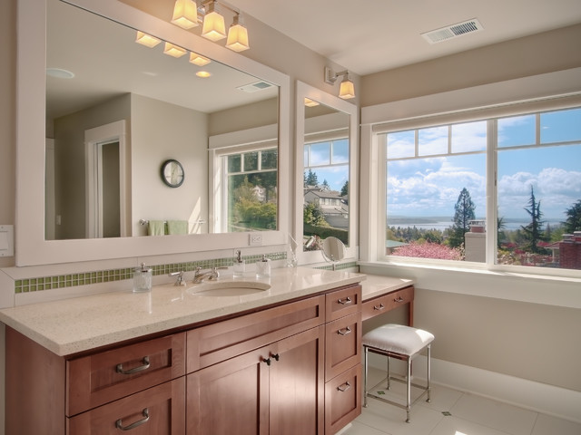 Viewridge Craftsman classique-salle-de-bain