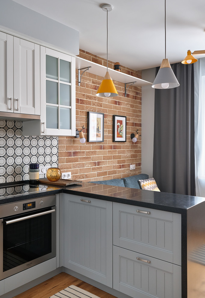 Яркая квартира на Лобачевского