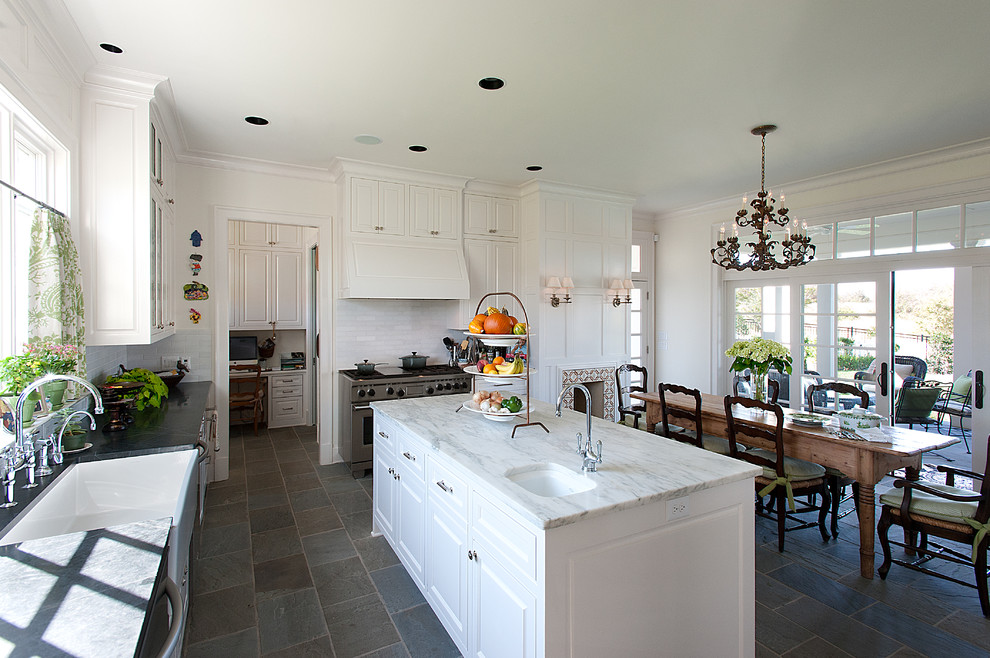 Aviemore - Traditional - Kitchen - Dallas - by V Fine Homes