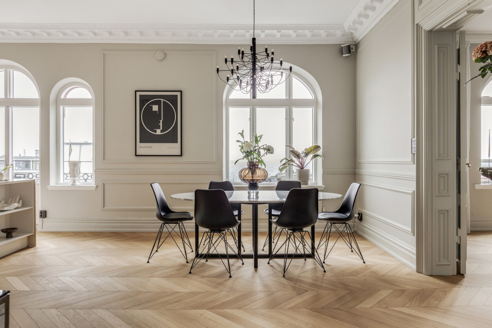 Example of a trendy dining room design in Malmo