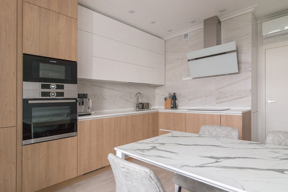 Дизайн четырехкомнатной квартиры в ЖК "Лучи".