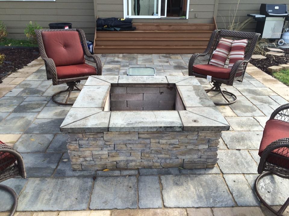 Small Rustic Backyard Patio