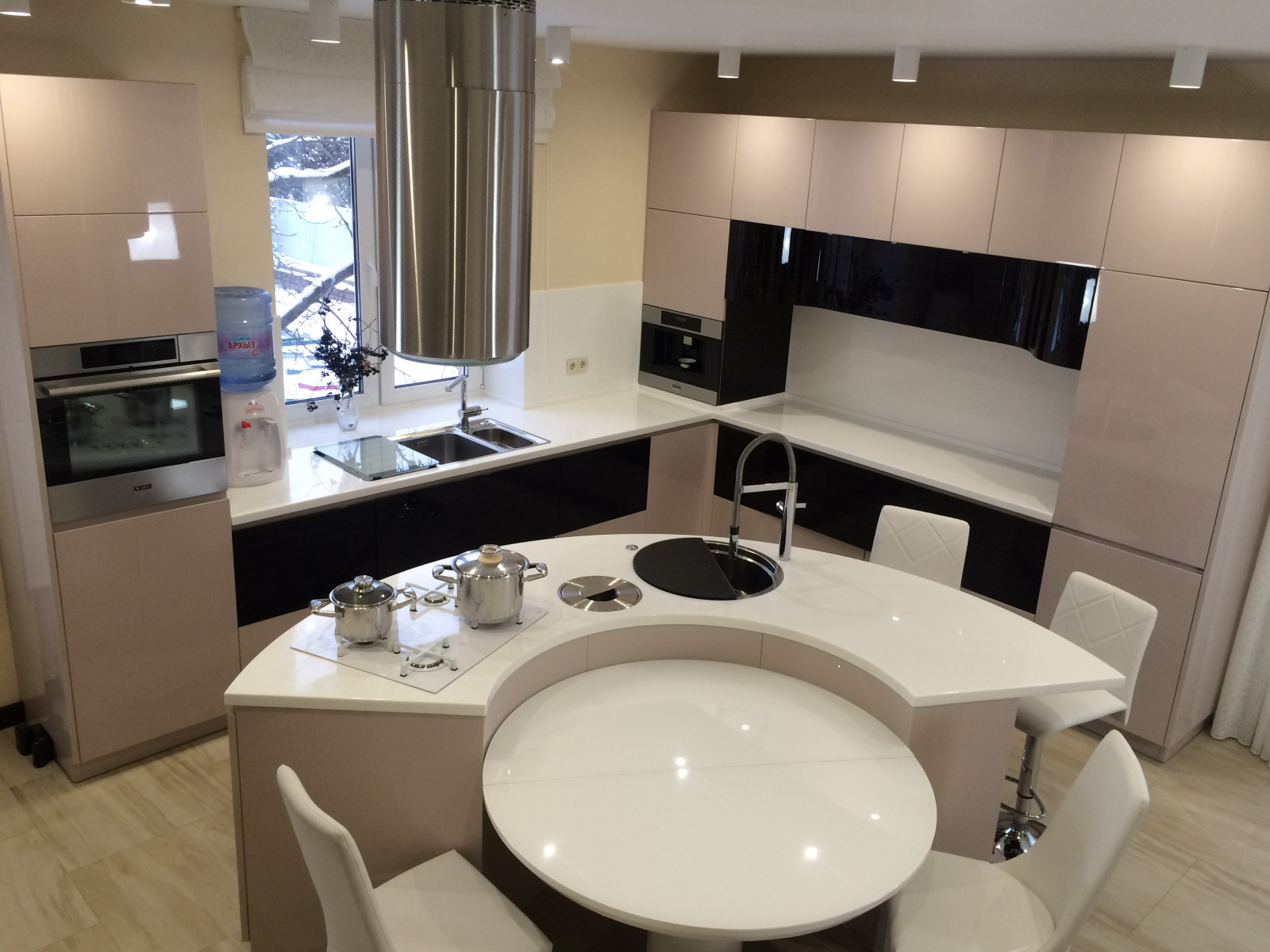 Флай на улице Лесной