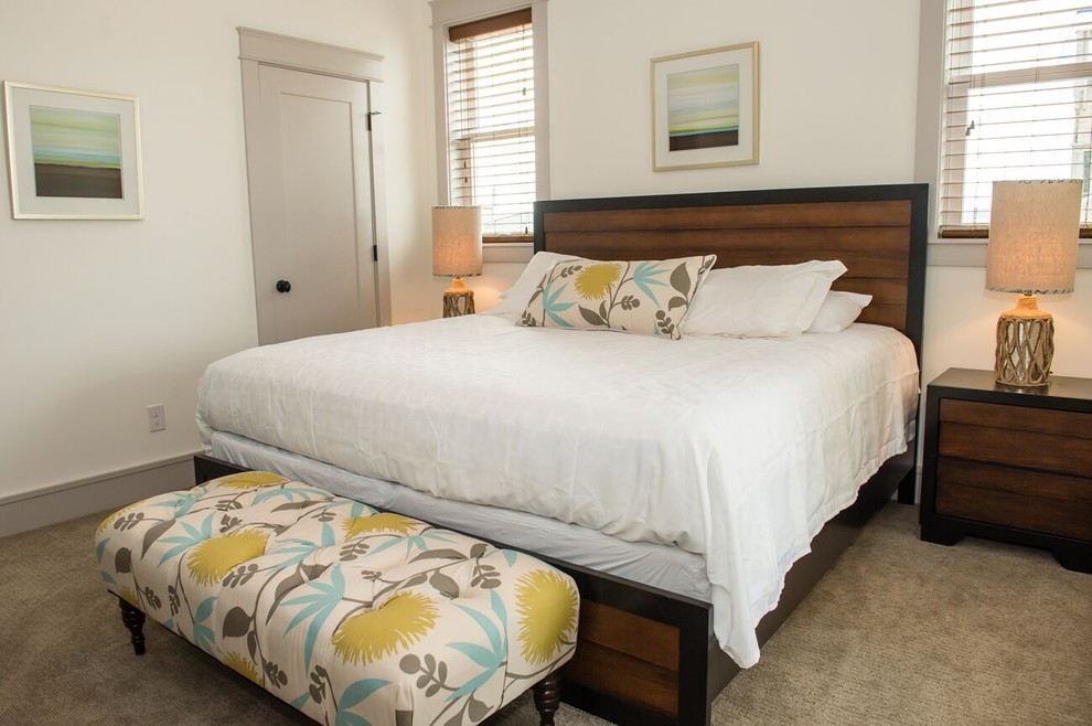 Bedroom - mid-sized transitional guest carpeted bedroom idea with white walls and no fireplace