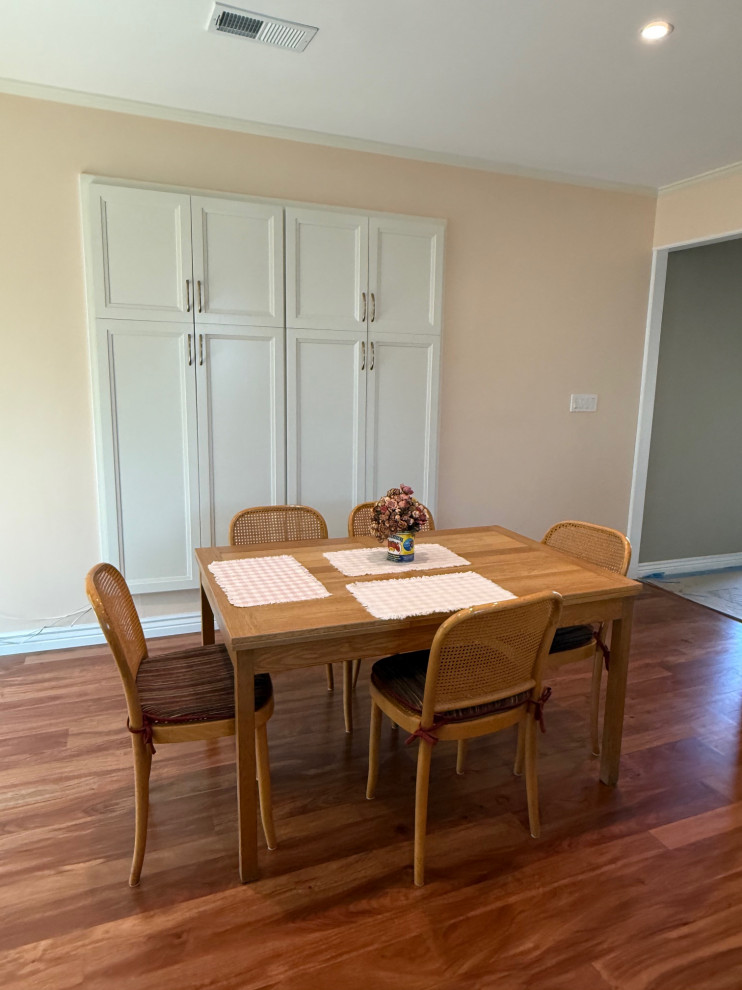 Wonderful Warm Updated Family Kitchen