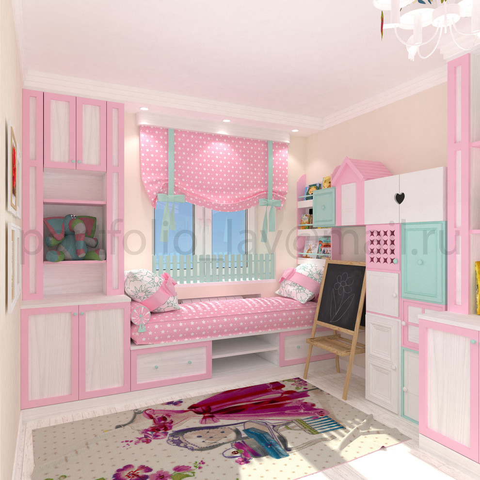 Детская в розовом