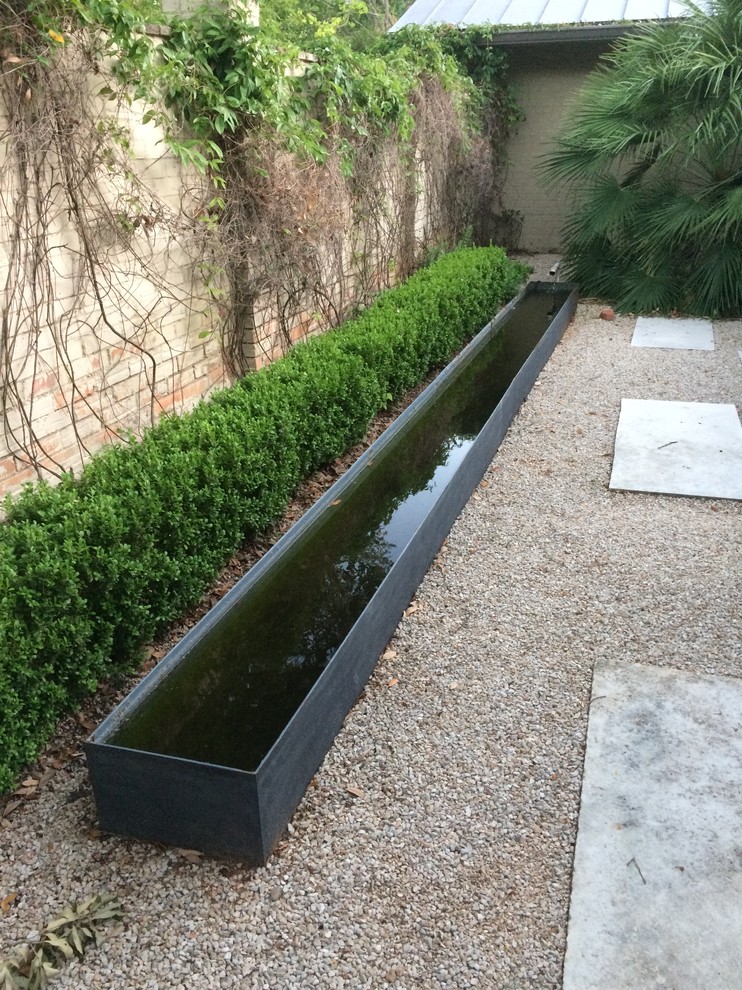 Contemporary Courtyard