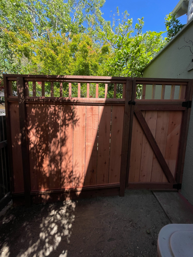 Fence Installs and Staining