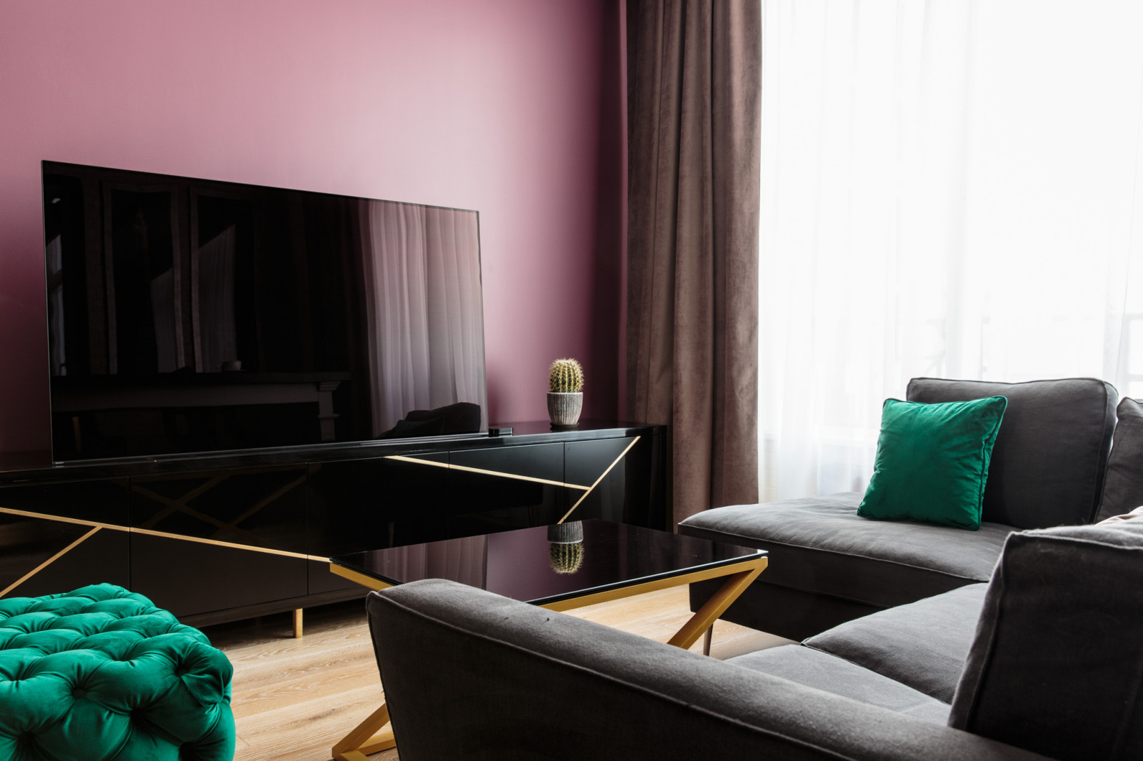 Апартаменты "Соколиный форт"