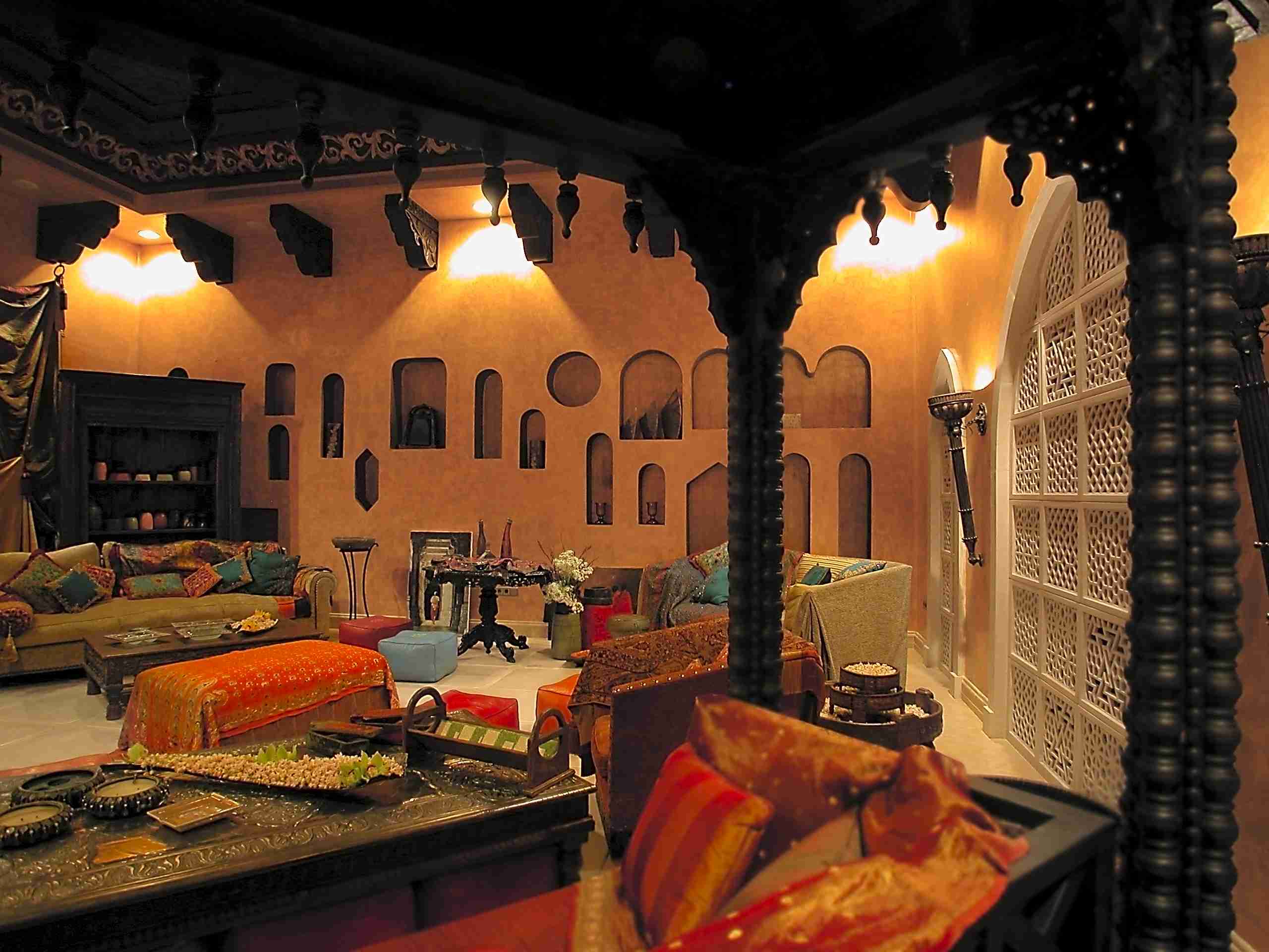 Ethnic Interior Design: 6 Ethno-Inspired Furniture Roomsets, image size:2560x1920