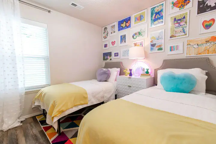 Vacation Rental - The Artful Nest