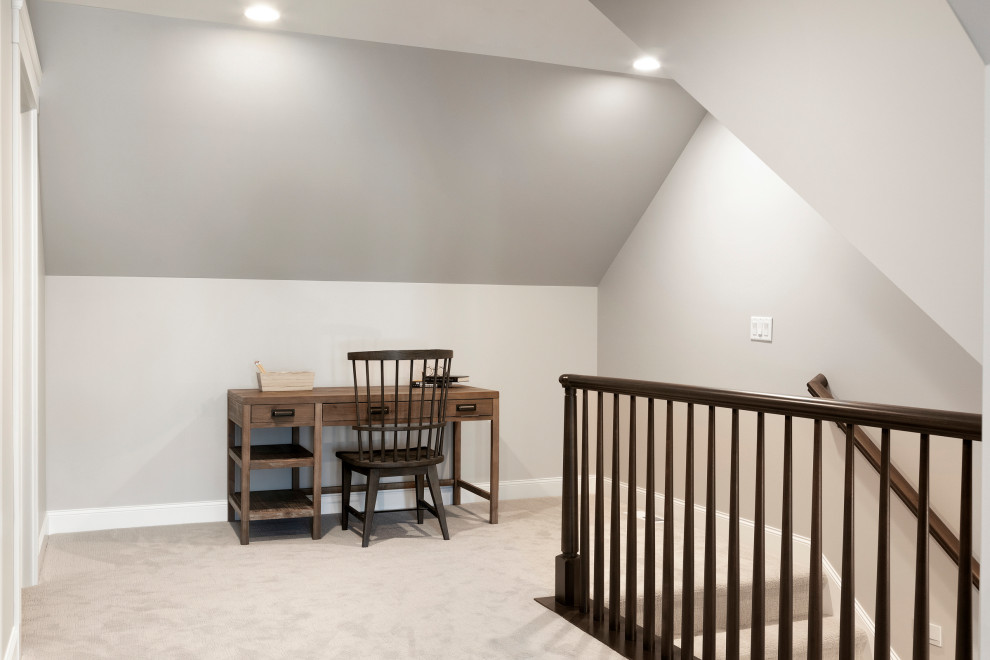 Inspiration for a transitional home design remodel in Minneapolis