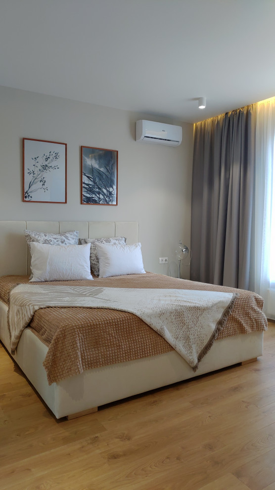 Частный дом в Нижней Гостагайке в светлом минималистичном стиле