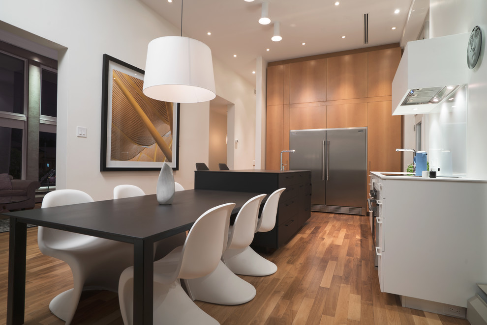 Projet Home Home Project Contemporary Kitchen Montreal