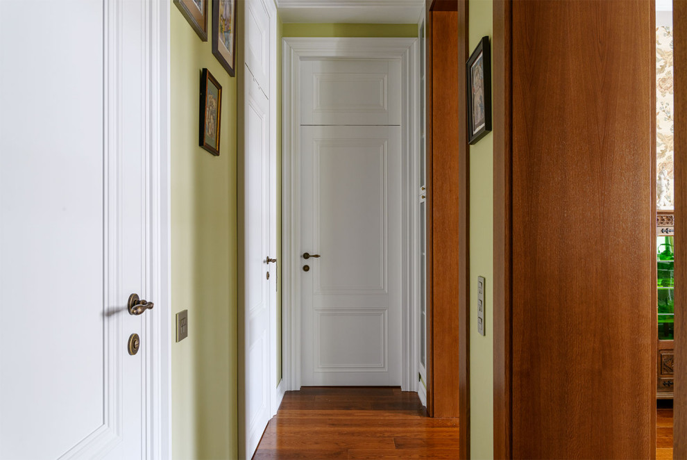 Квартира на набережной р. Москва.