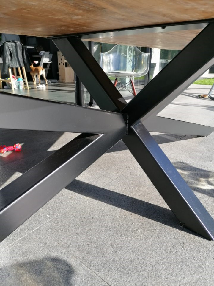 Composition pieds de table "Mikado"