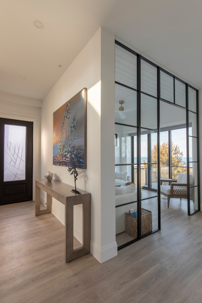 Entryway - entryway idea in Toronto