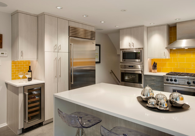 Modern Media Kitchen contemporaneo-cocina