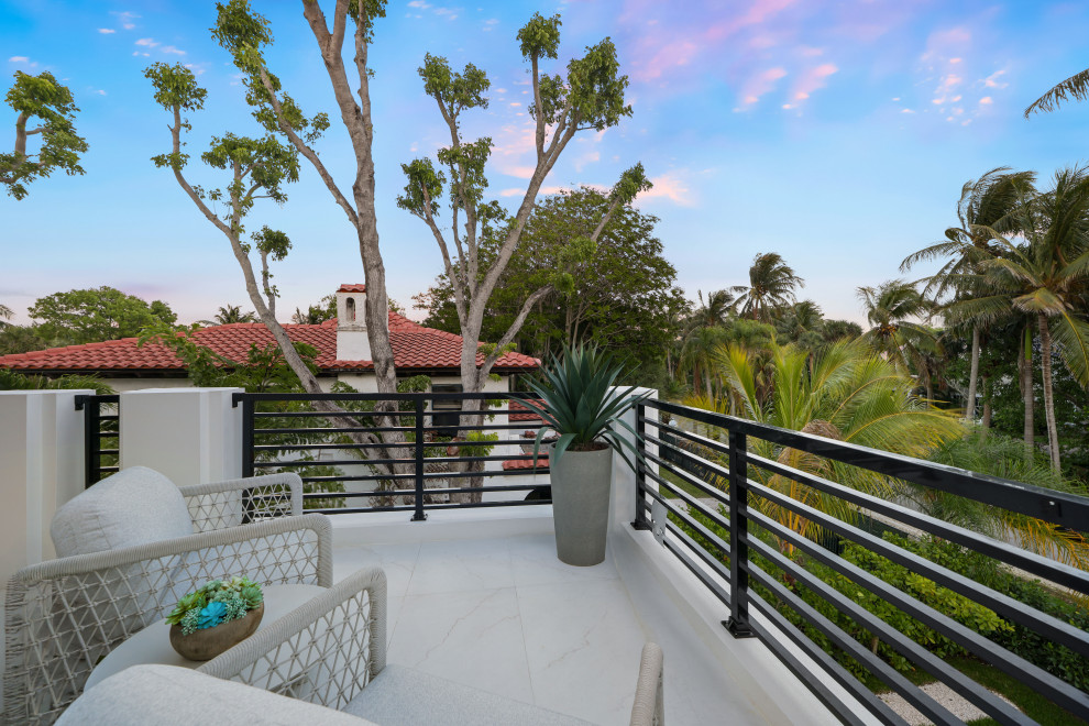 PRIVATE RESIDENCE - OCEAN RIDGE