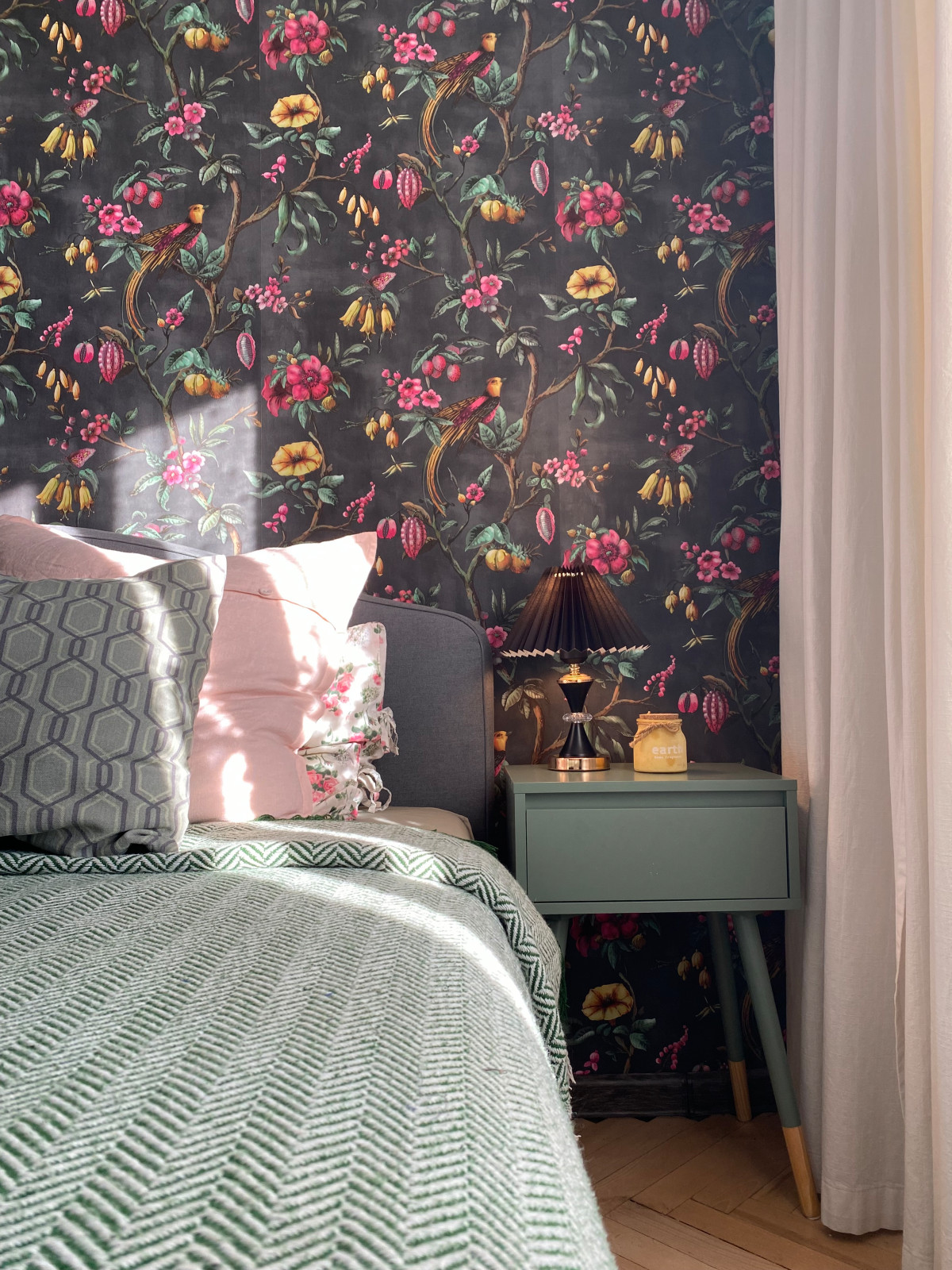 Колоритная спальня