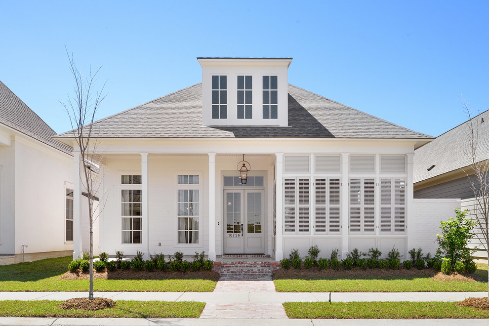 This is an example of a transitional exterior in New Orleans.