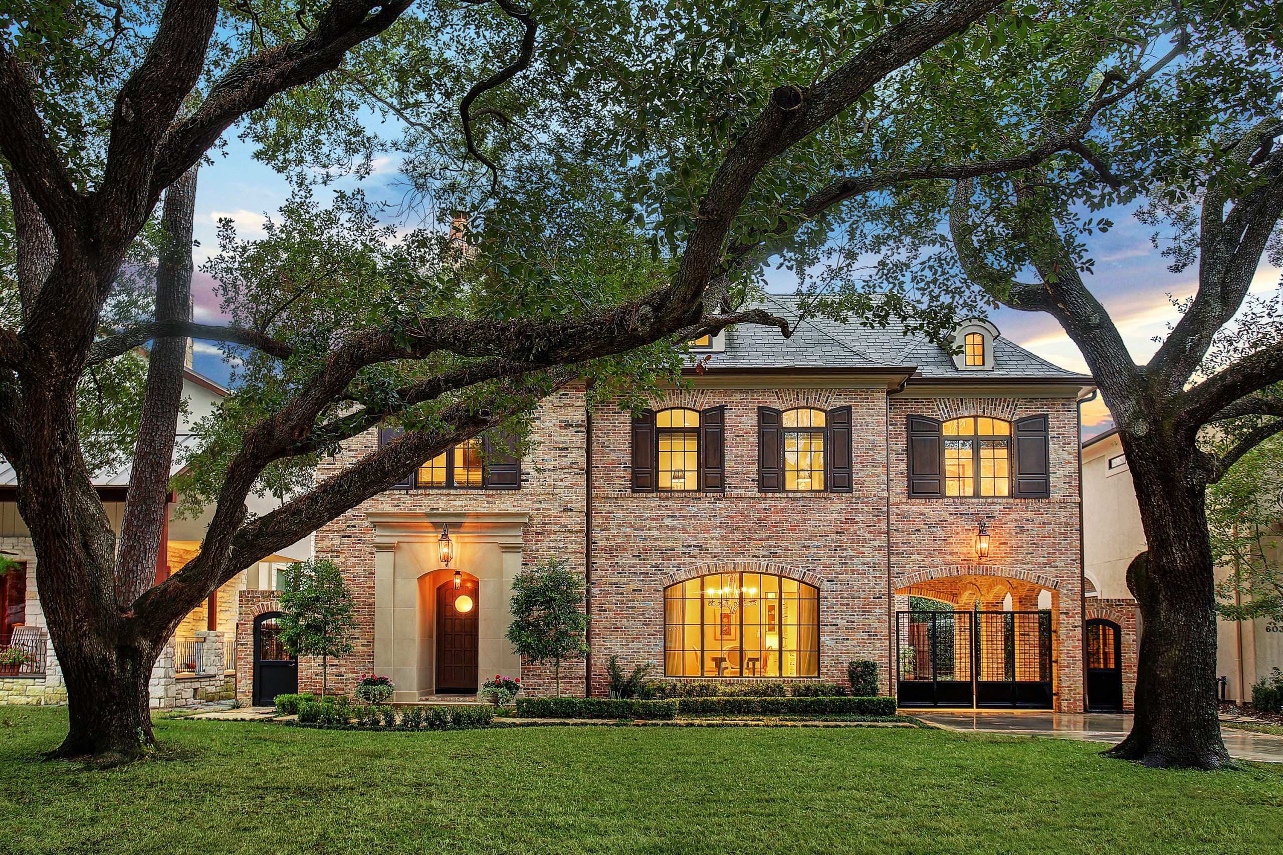 Amazing Memorial Park Brick Home