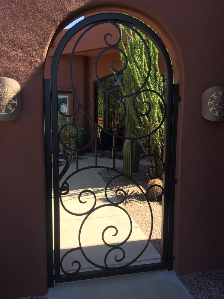 Inspiration for a transitional entryway remodel in Phoenix