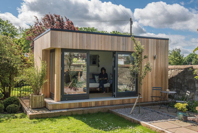 Luxury garden room - Contemporary - Garden Shed and 