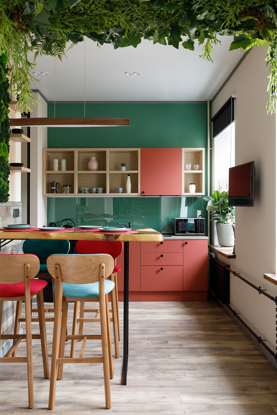 мини -отель Roomburg . Апартаменты Aura