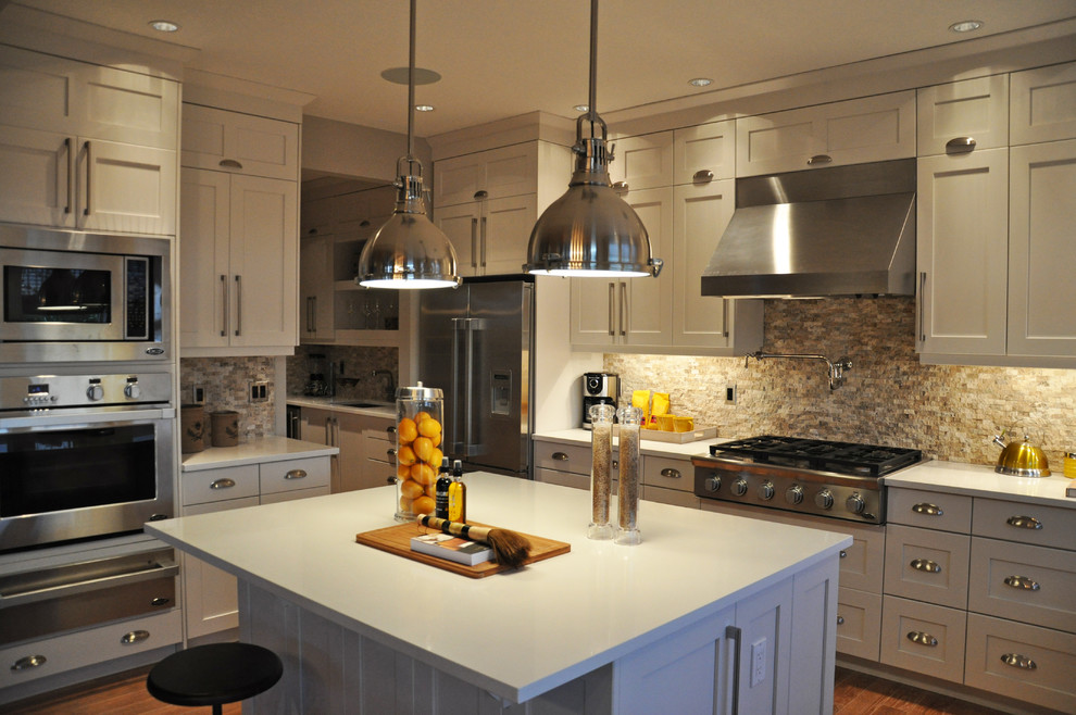 Transitional kitchen photo in Calgary