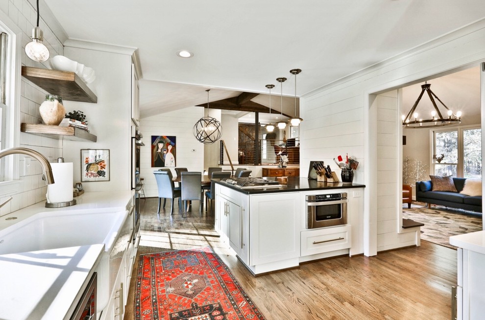Parker Modern Farmhouse