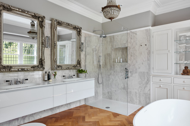 Queen's Drive transitional-bathroom