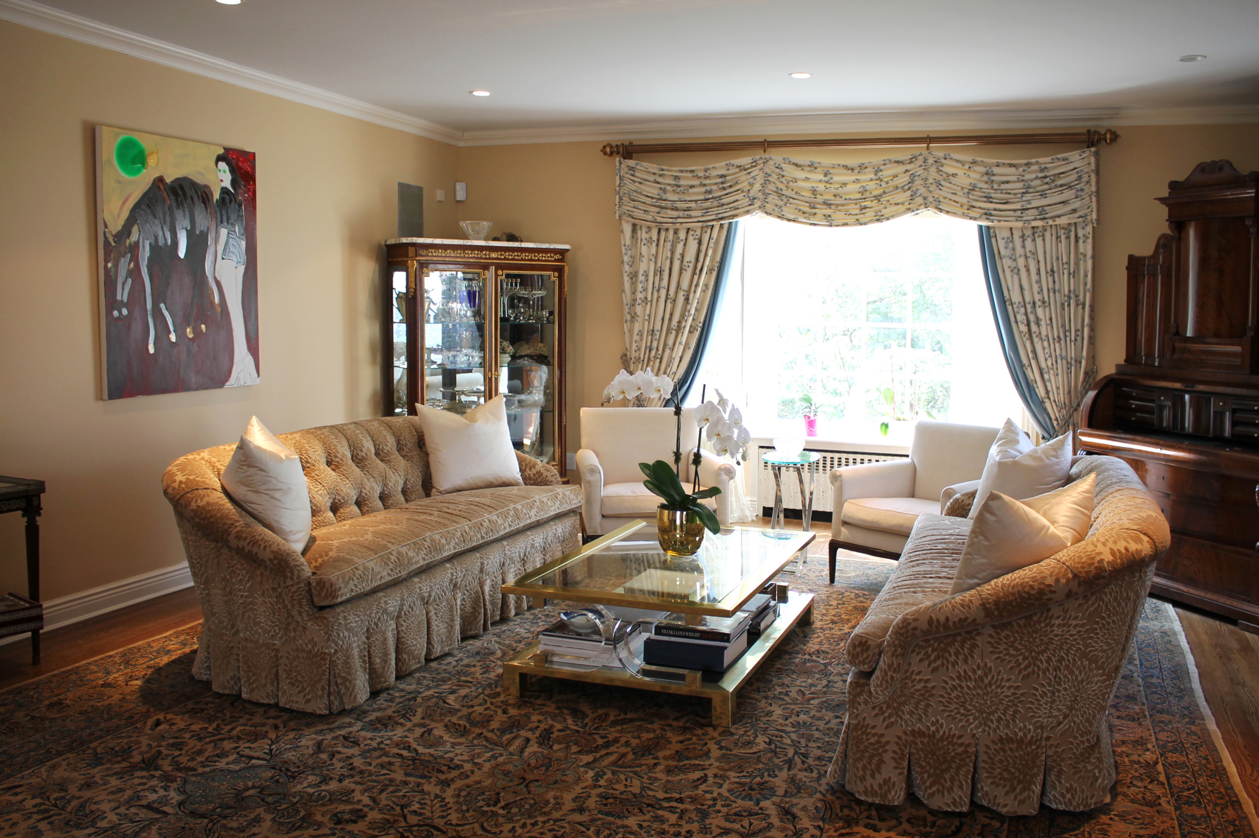 Transitional Decor for Classic Kings point, NY