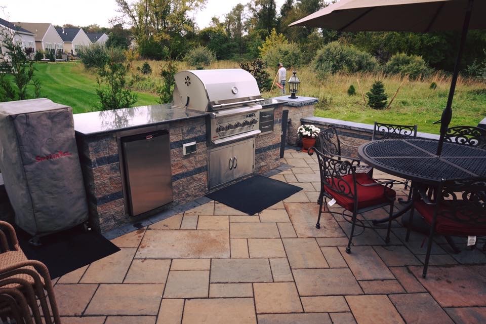 Howell NJ: Patio, Kitchen, Water feature & Firepit