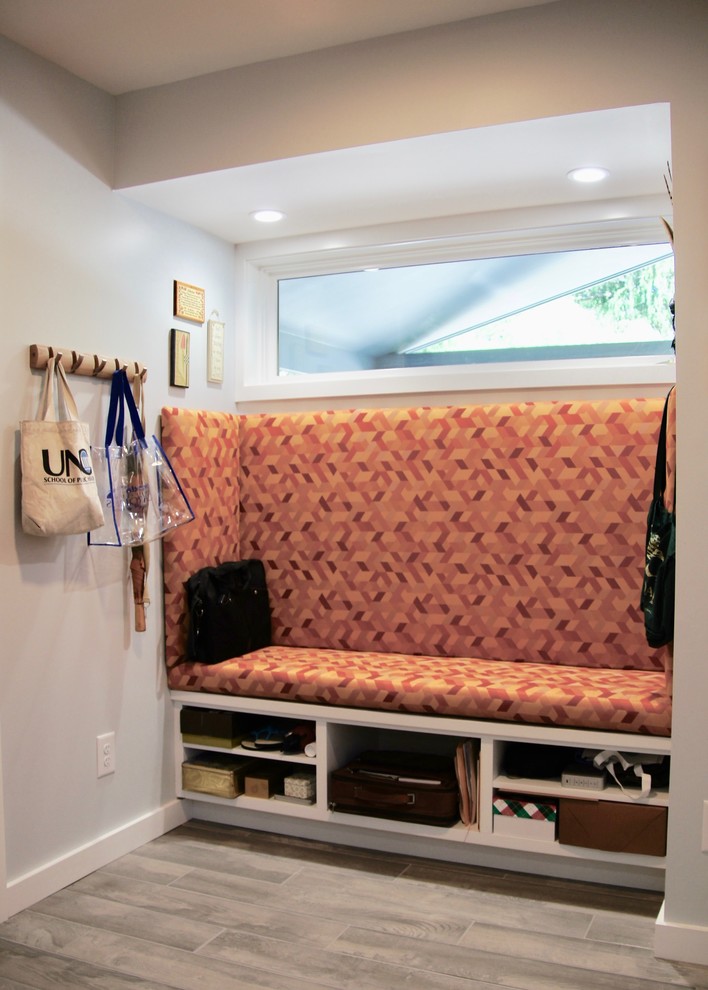 Side Entry Bench