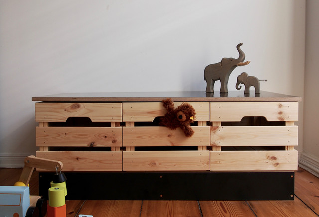 Ideas para decorar con cajas de madera. Almacenaje baños