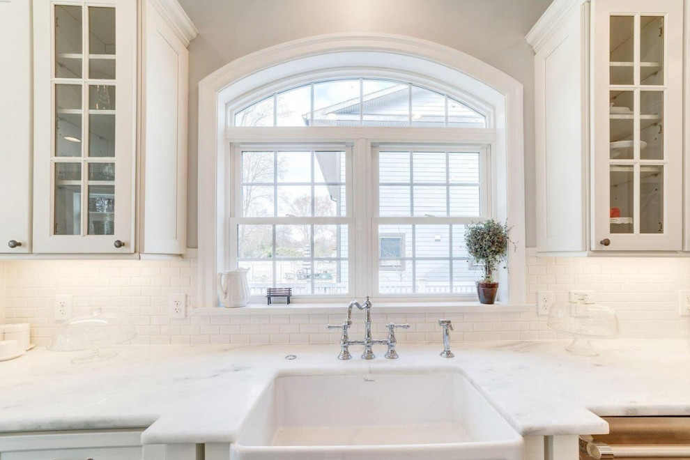 Inspiration for a transitional home design remodel in DC Metro