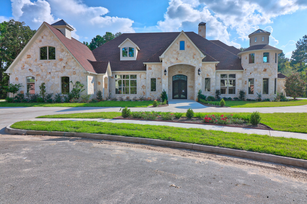 Custom Home Oak Alley Tyler Dallas by Keith Culver Homes, Inc