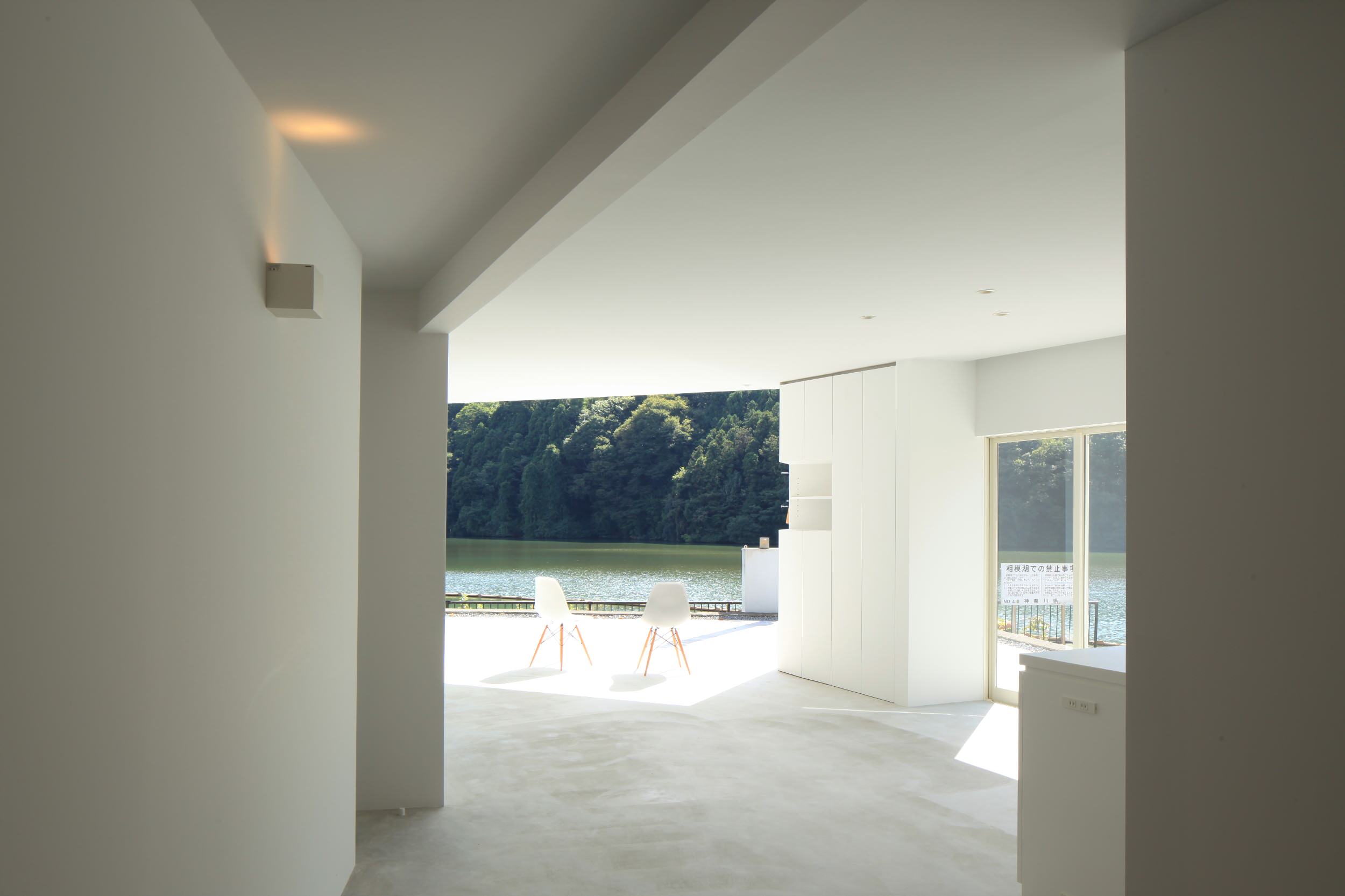 Lakeside-house