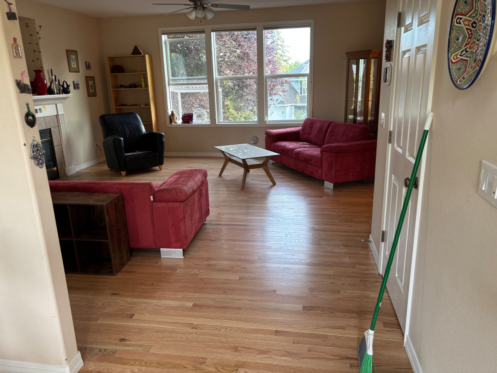 Oak Hardwood Floor