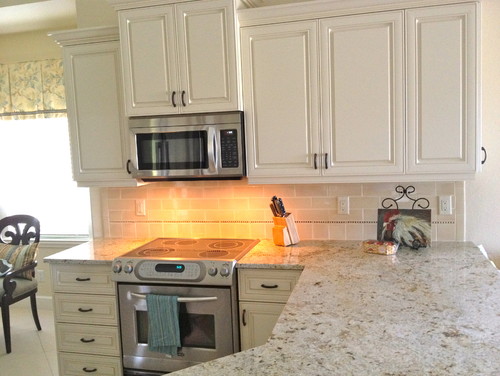 Small Naples Florida condo kitchen