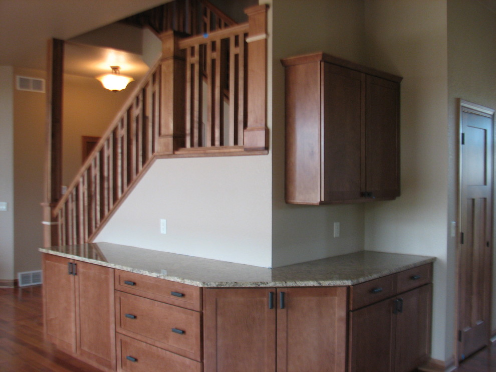 Example of a transitional kitchen design in Milwaukee