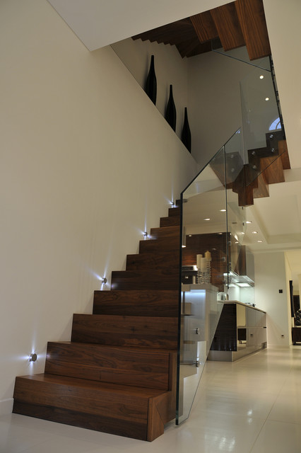 Queens Gardens Staircase With Glass Balustrade Modern